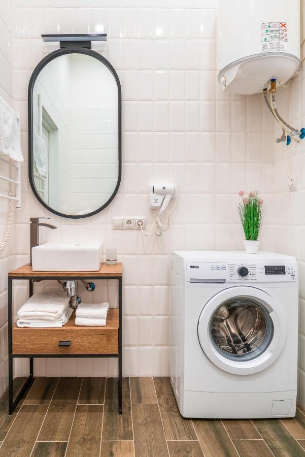 קייב Proreznaya Apartments מראה חיצוני תמונה